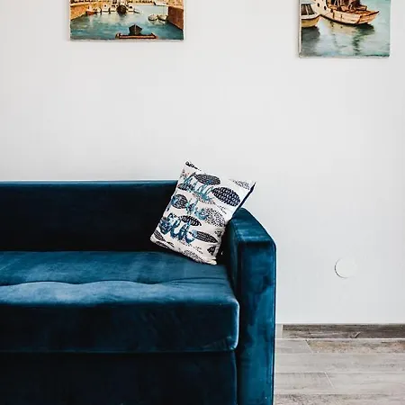 Aurora - Zf Hvar Hvar Town