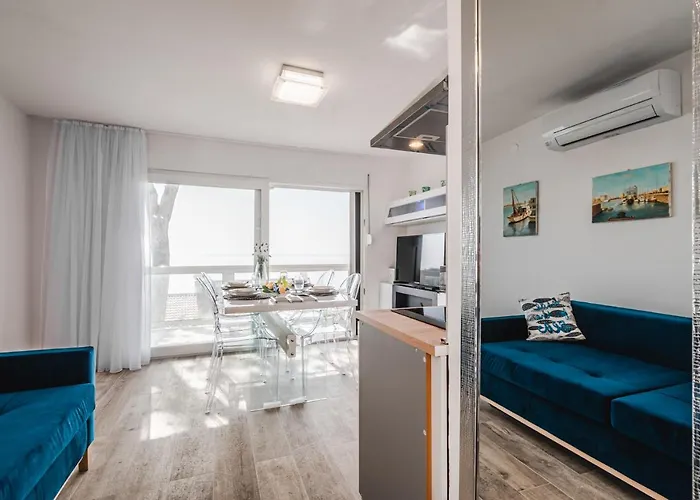 Aurora - Zf Hvar Apartamento *